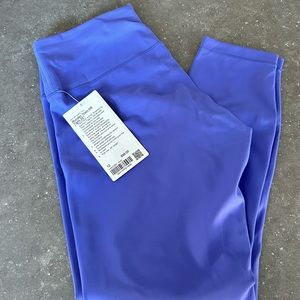 NWT LULULEMON WONDER TRAIN